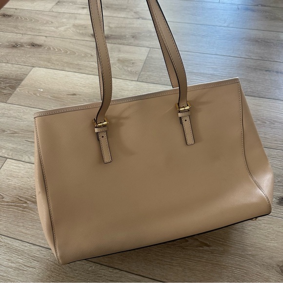 Michael Kors Tan Leather Tote Bag Business Work Laptop Purse Tan - Picture 3 of 5